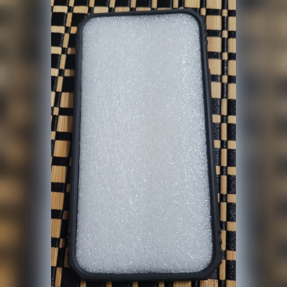 New case for iphone 11 pro. - Picture 2 of 5